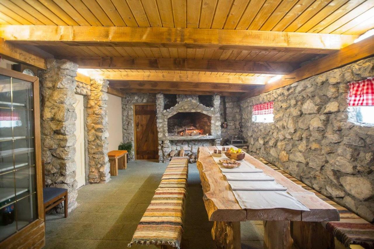 Villa Kuca Za Odmor "Neralic" Josipdol Esterno foto